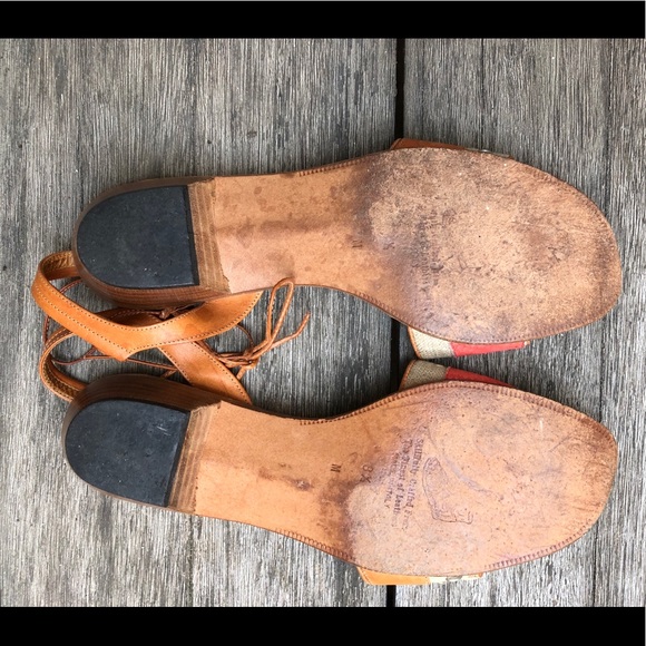 BERNARDO strapping SANDALS low heels 8.5 M - Picture 6 of 7